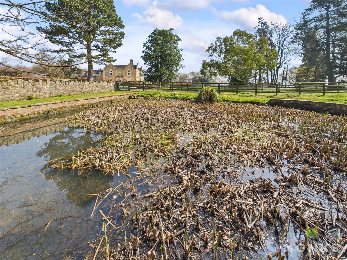 5 Oakhurst Cottage Oakhurst Road, Oswestry, SY10 7BY For Sale